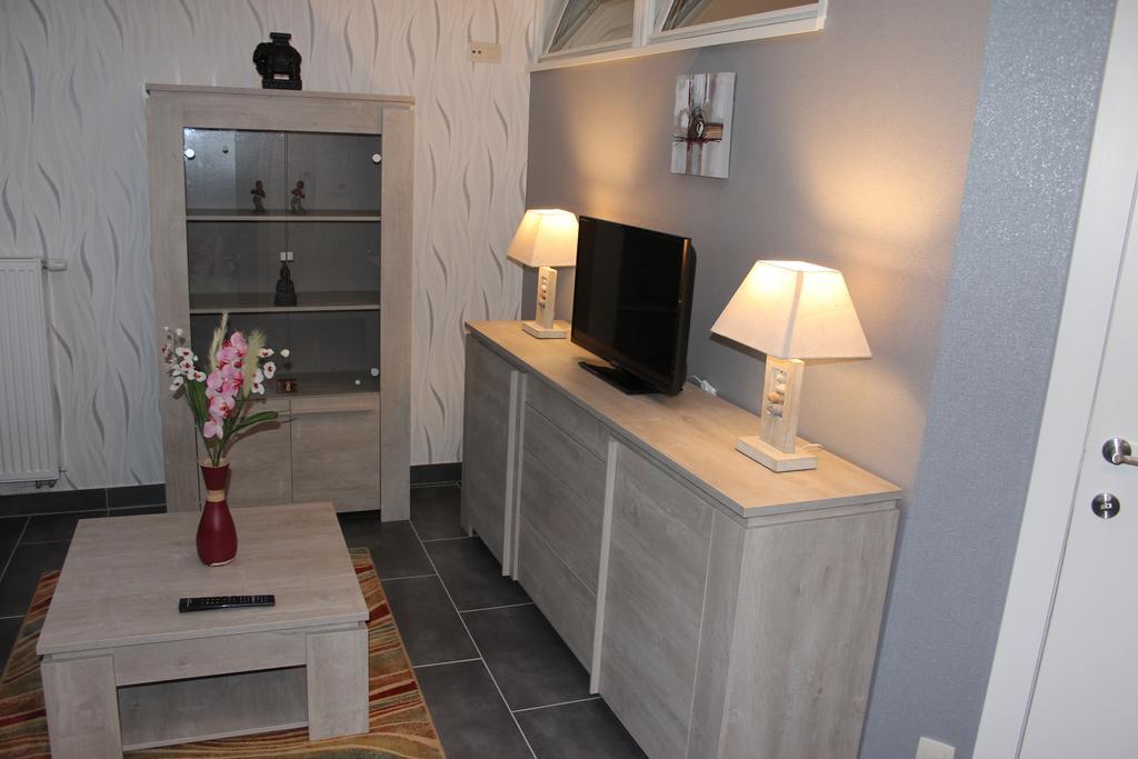 Ferienwohnung Orchidee Comines-Warneton Zimmer foto